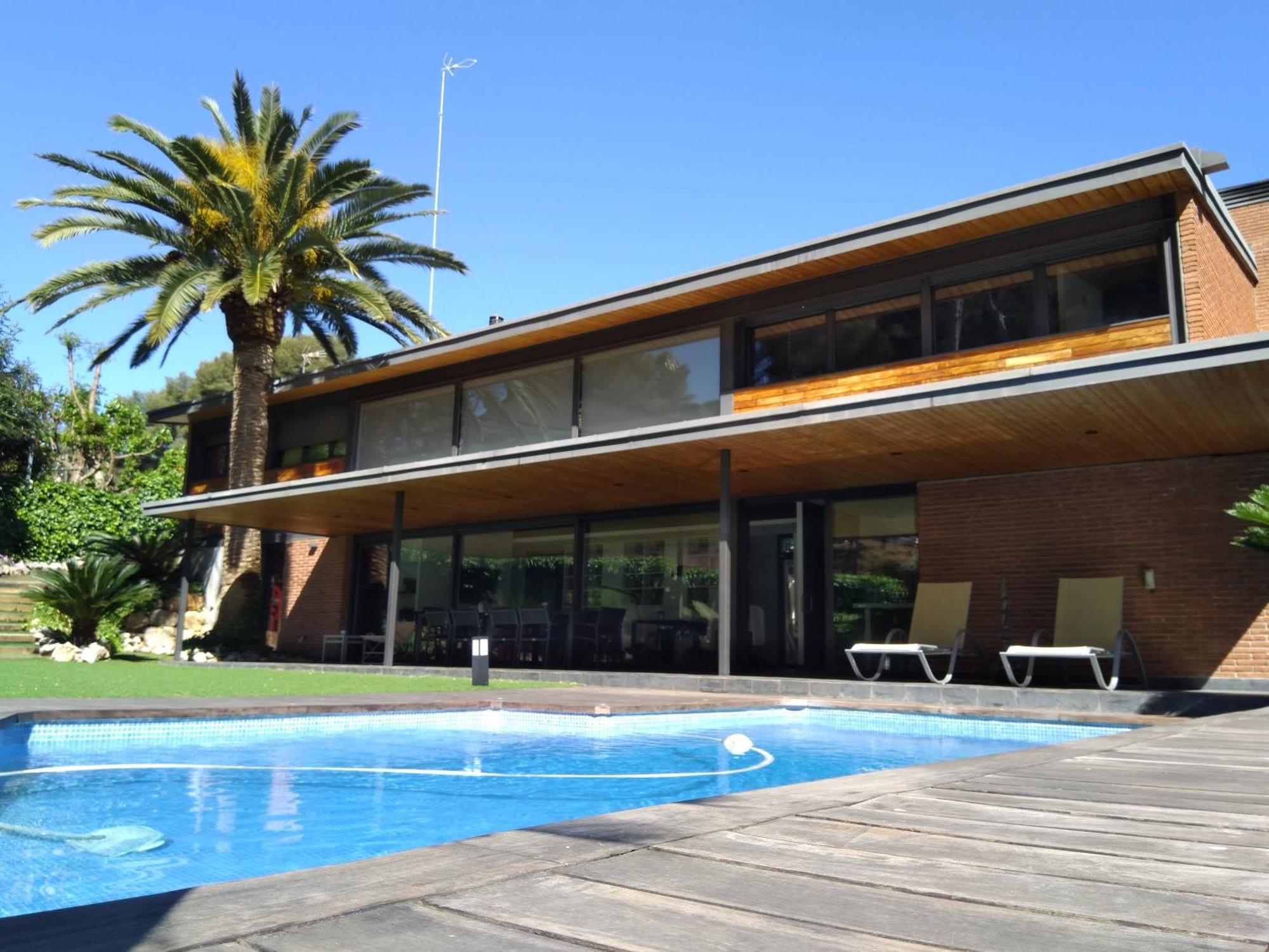 Villa Del Bosque Castelldefels Buitenkant foto