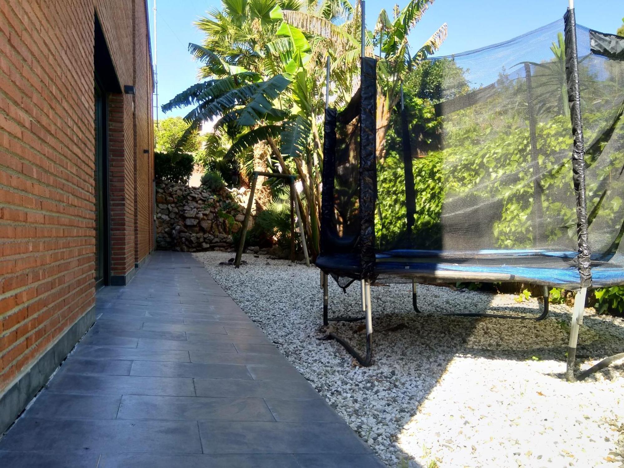 Villa Del Bosque Castelldefels Buitenkant foto